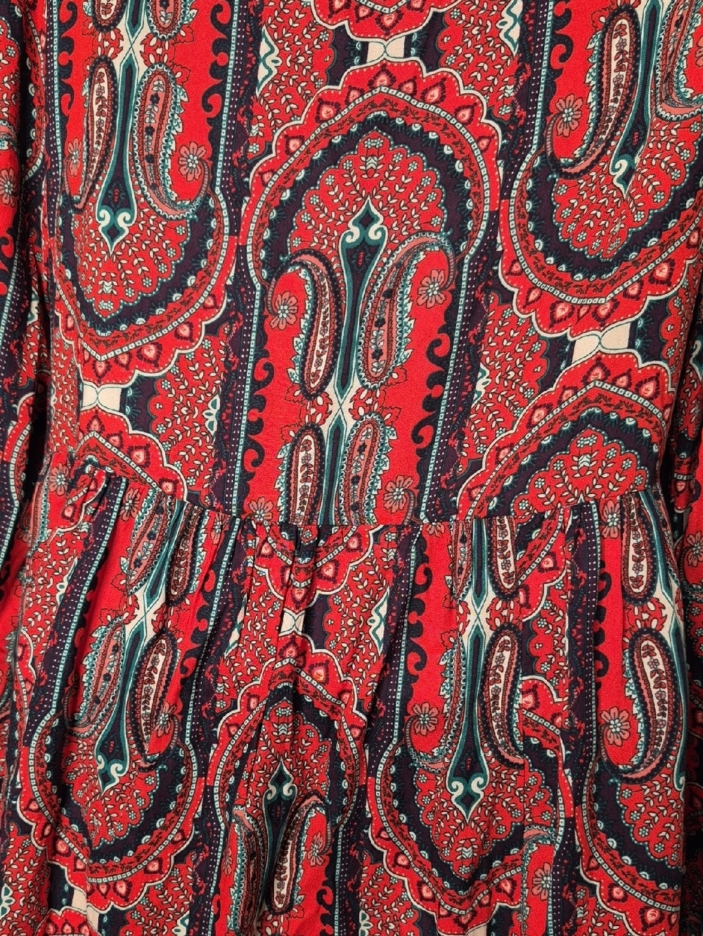 Zara Red Paisley Mini Dress with Black Accents - Picture 10 of 11